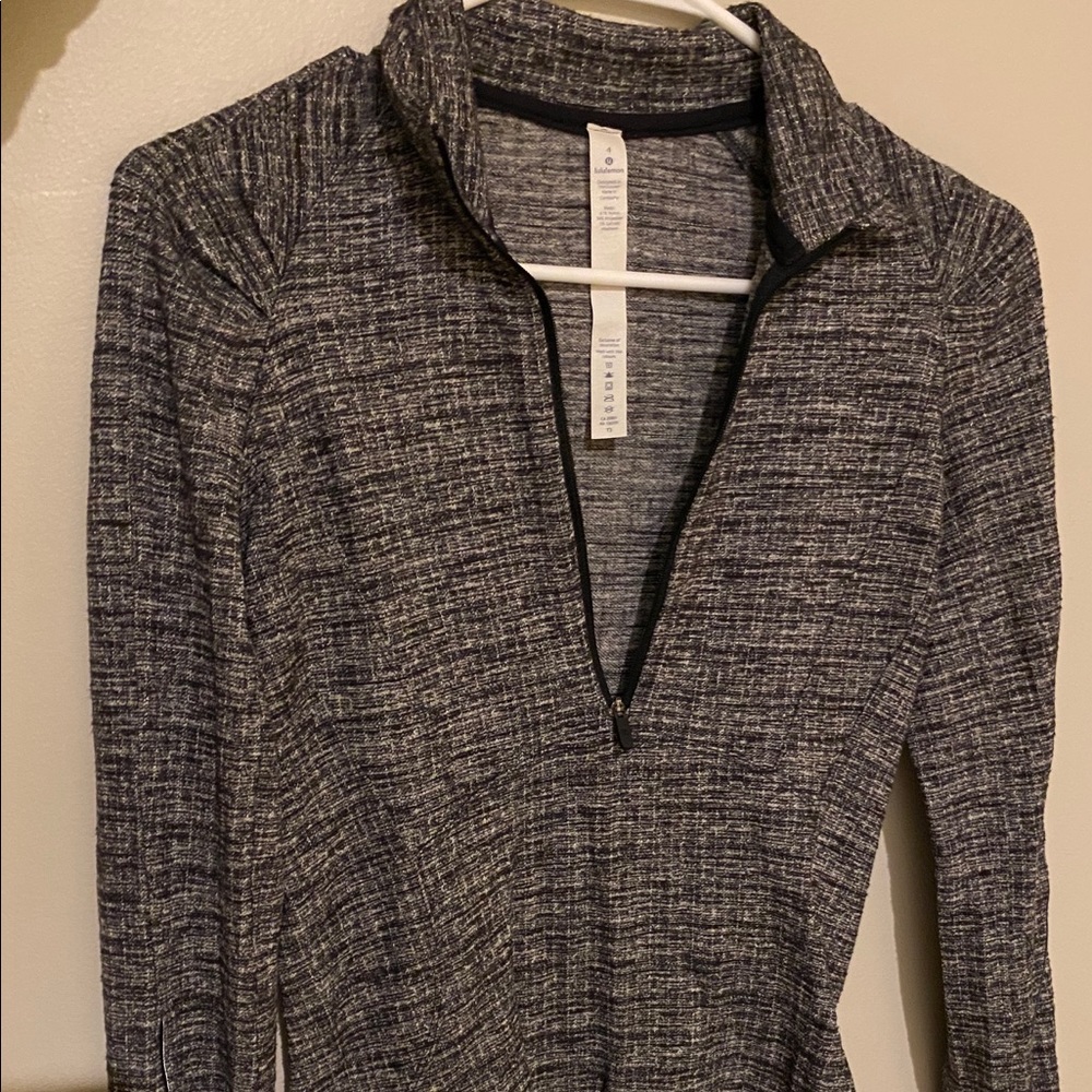 Lulu lemon half zip pull over